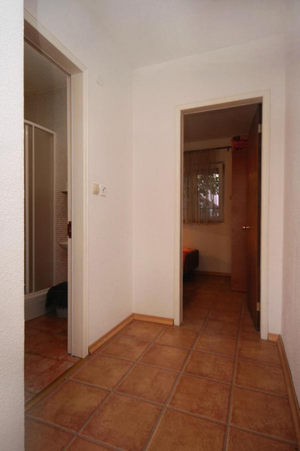 Apartments With A Parking Space Podaca, Makarska - 6050 Exterior photo