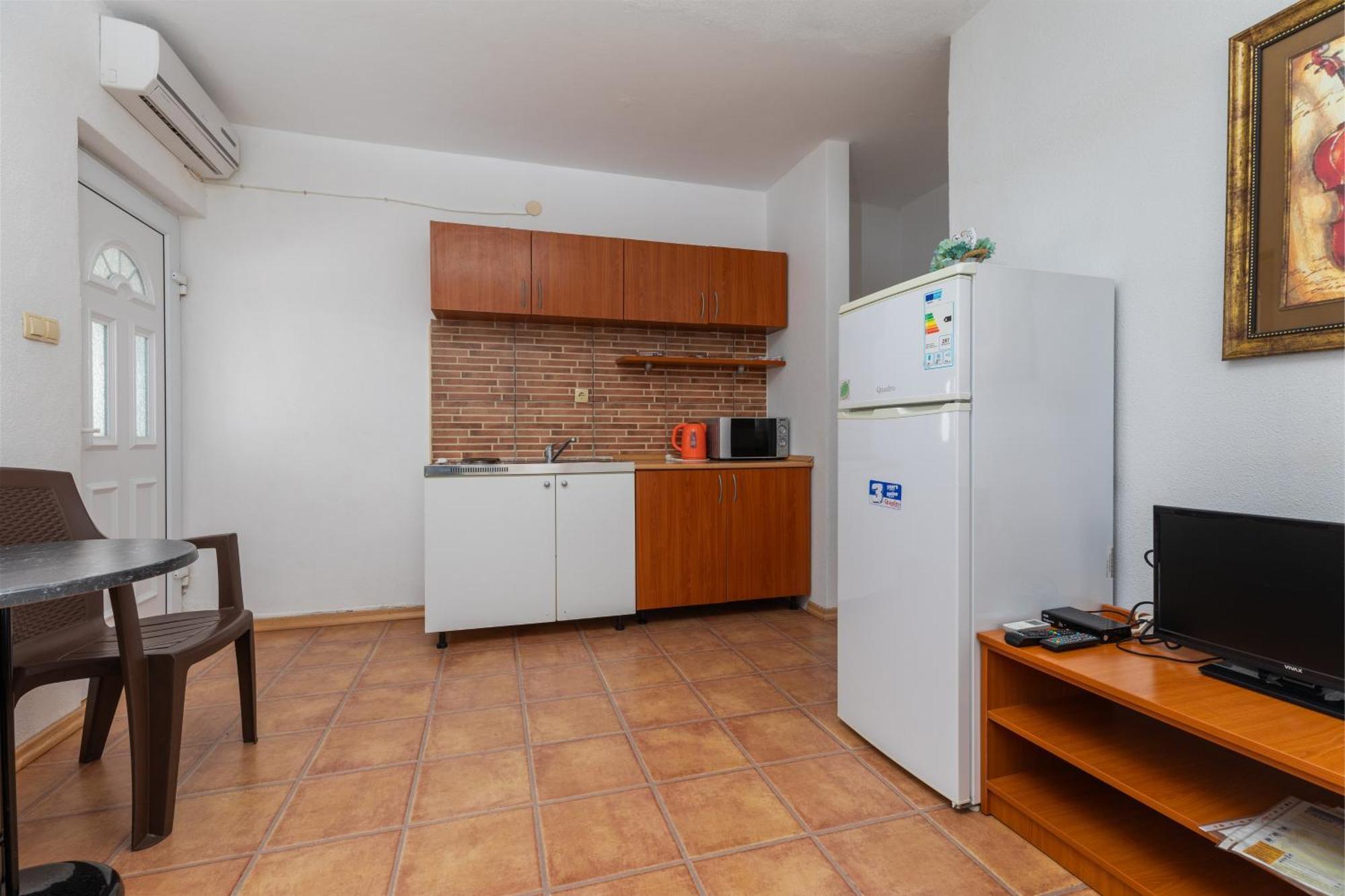 Apartments With A Parking Space Podaca, Makarska - 6050 Exterior photo