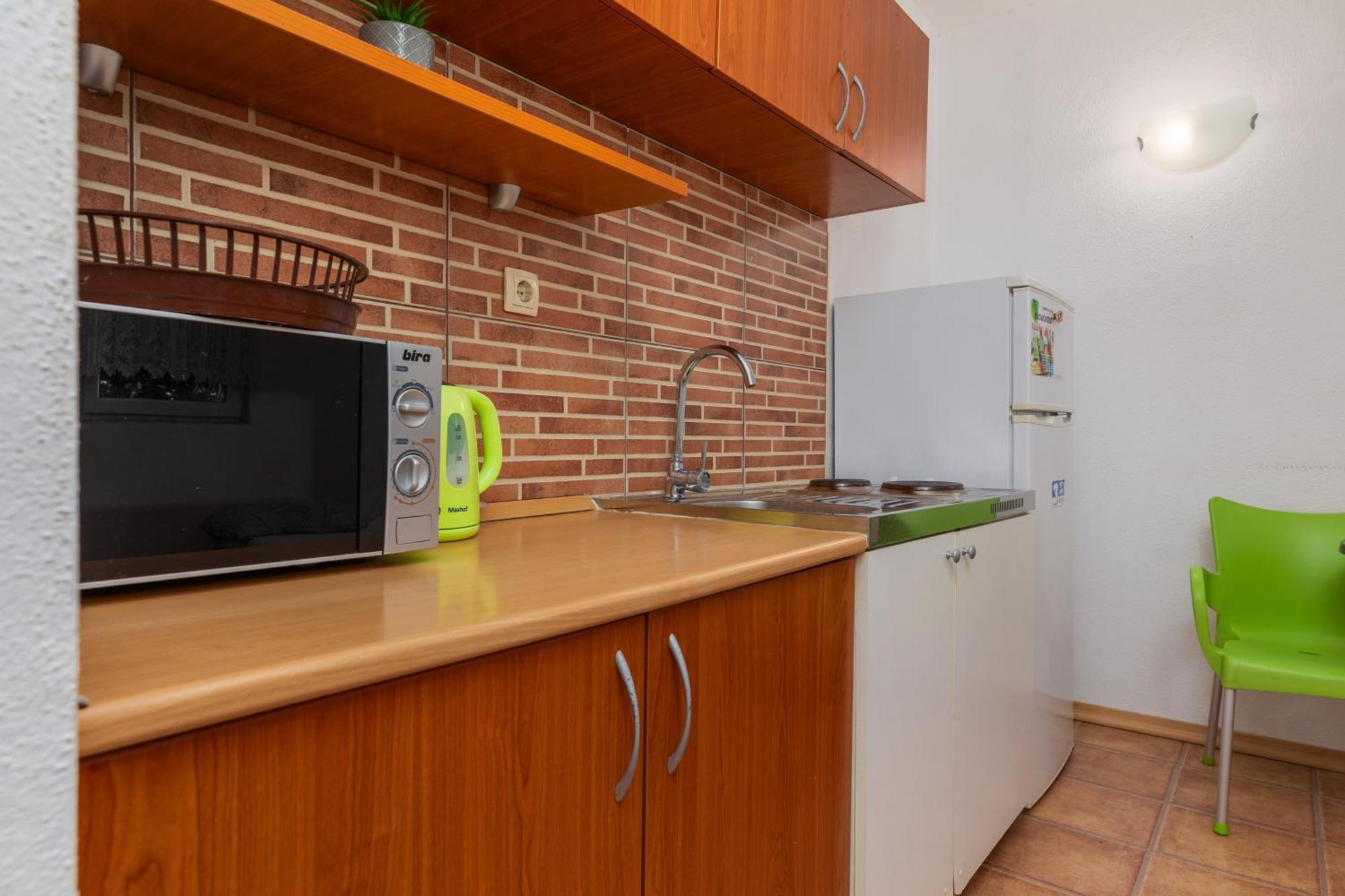 Apartments With A Parking Space Podaca, Makarska - 6050 Exterior photo